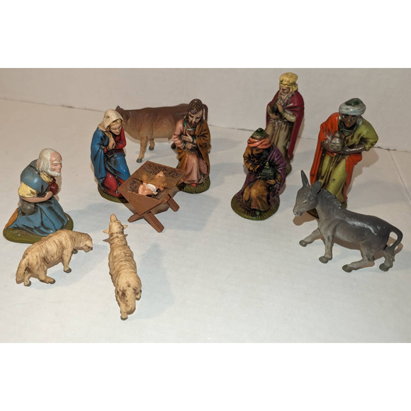 Vintage 13 Friedel Nativity Manger Creche Pieces Rubber Plastic Made in Germany - Picture 1 of 12